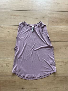 Athleta Martina Sleeveless Tank Top in Driftwood - Small